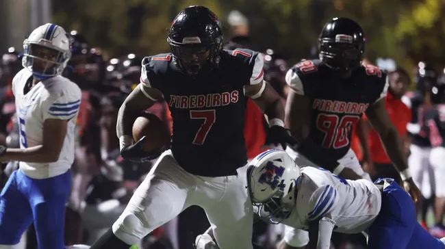 Latest Updates on 2023 High School Football Playoff Brackets and Start Dates Across the US